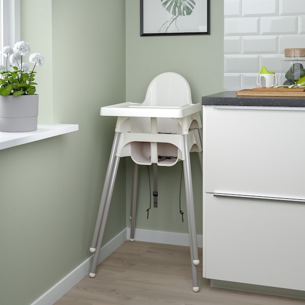 ANTILOP Highchair with Tray - Baby Feeding Chair with Safety Belt - ZR Online Solutions
