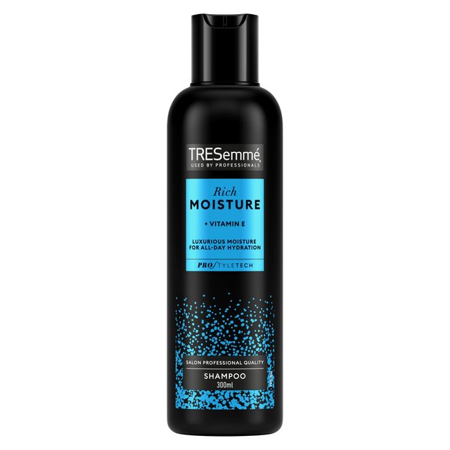 Tresemme Rich Moisture Shampoo 300ml - ZR Online Solutions