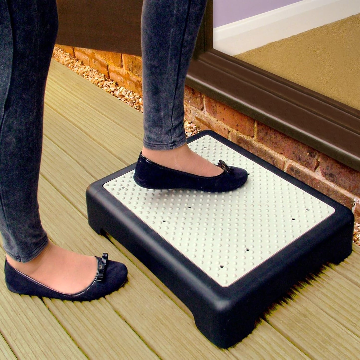 Outdoor Half Step Platform Non-Slip Mobility Step for Doorway Garden Patio.