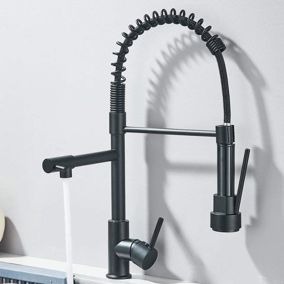 Professional Black Kitchen Faucet With Flexible Pull-Out Spray Hose